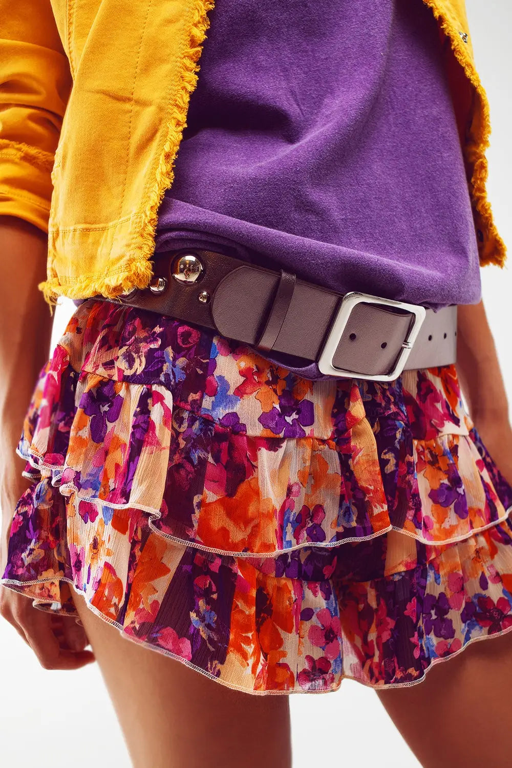 Shorts With Frilly Hem In Flower Print - Pants