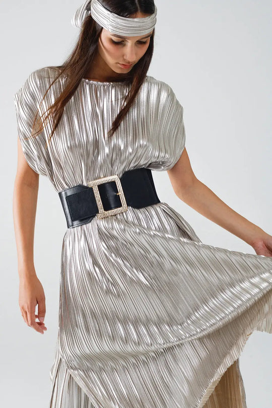 Silver Pleated Dress With Belt And Short Sleeves - Dresses