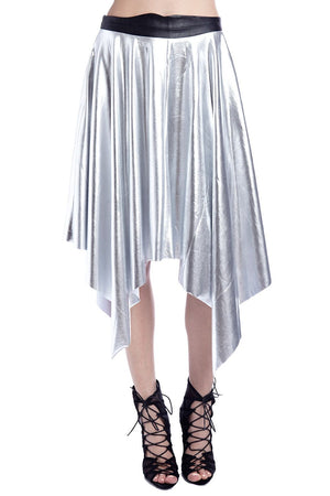 Q2 Silver pleated midi skirt in metallic