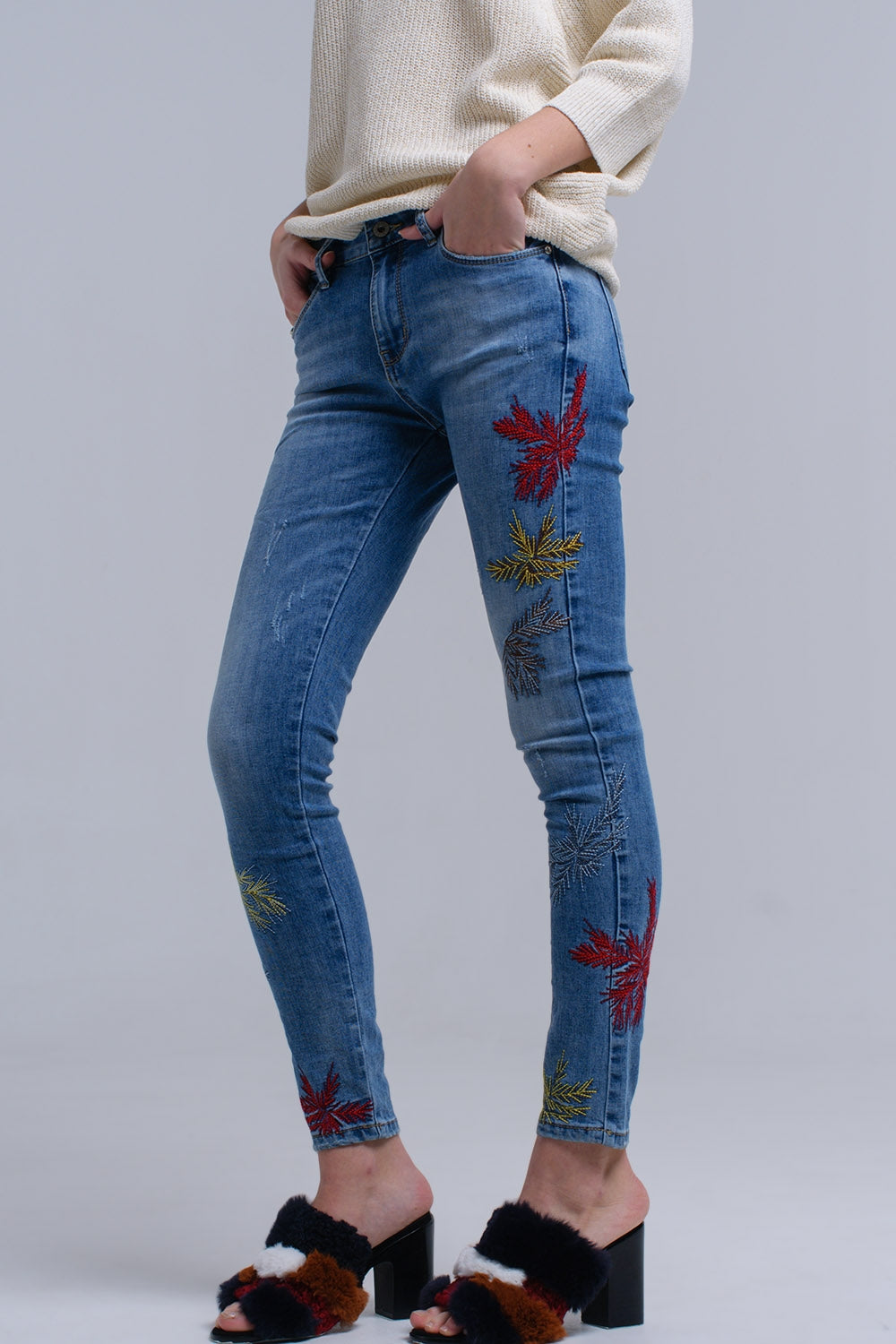 Skinny embroidered jeans