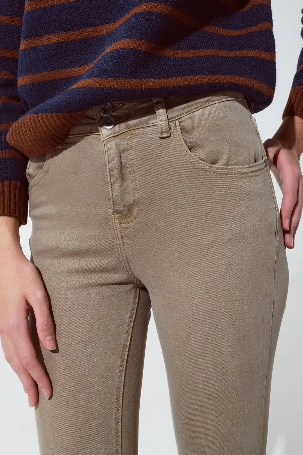 Skinny Flared Jeans With Double Button Detail in Beige - Jeans