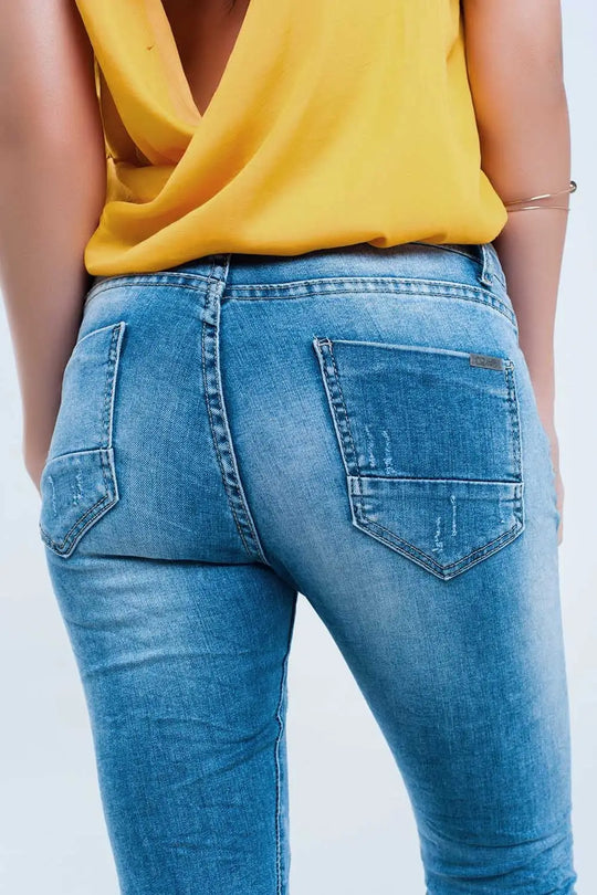 Skinny jeans in mid wash with knee rips - Jeans