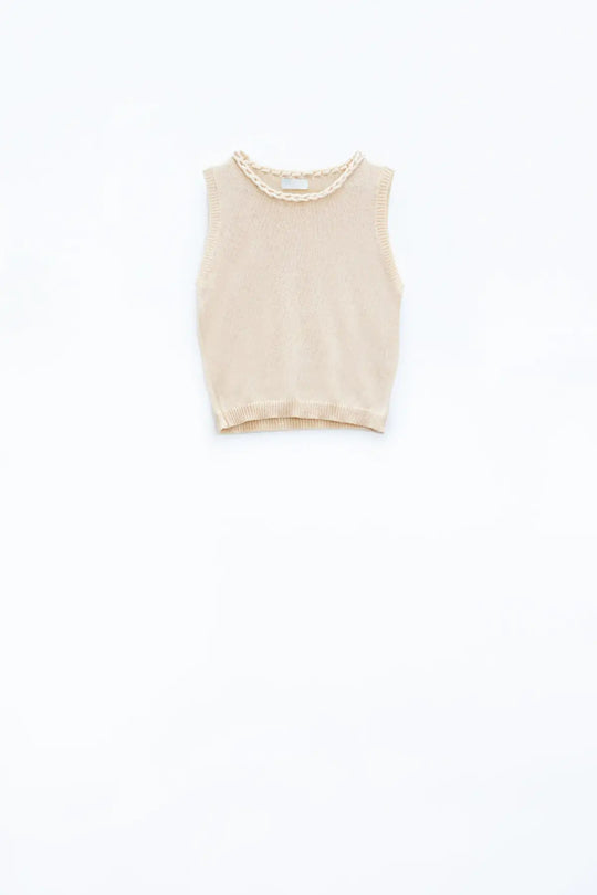 Q2 Sleeveless beige Sweater With Crew Neckline And Braid Detail At Neckline