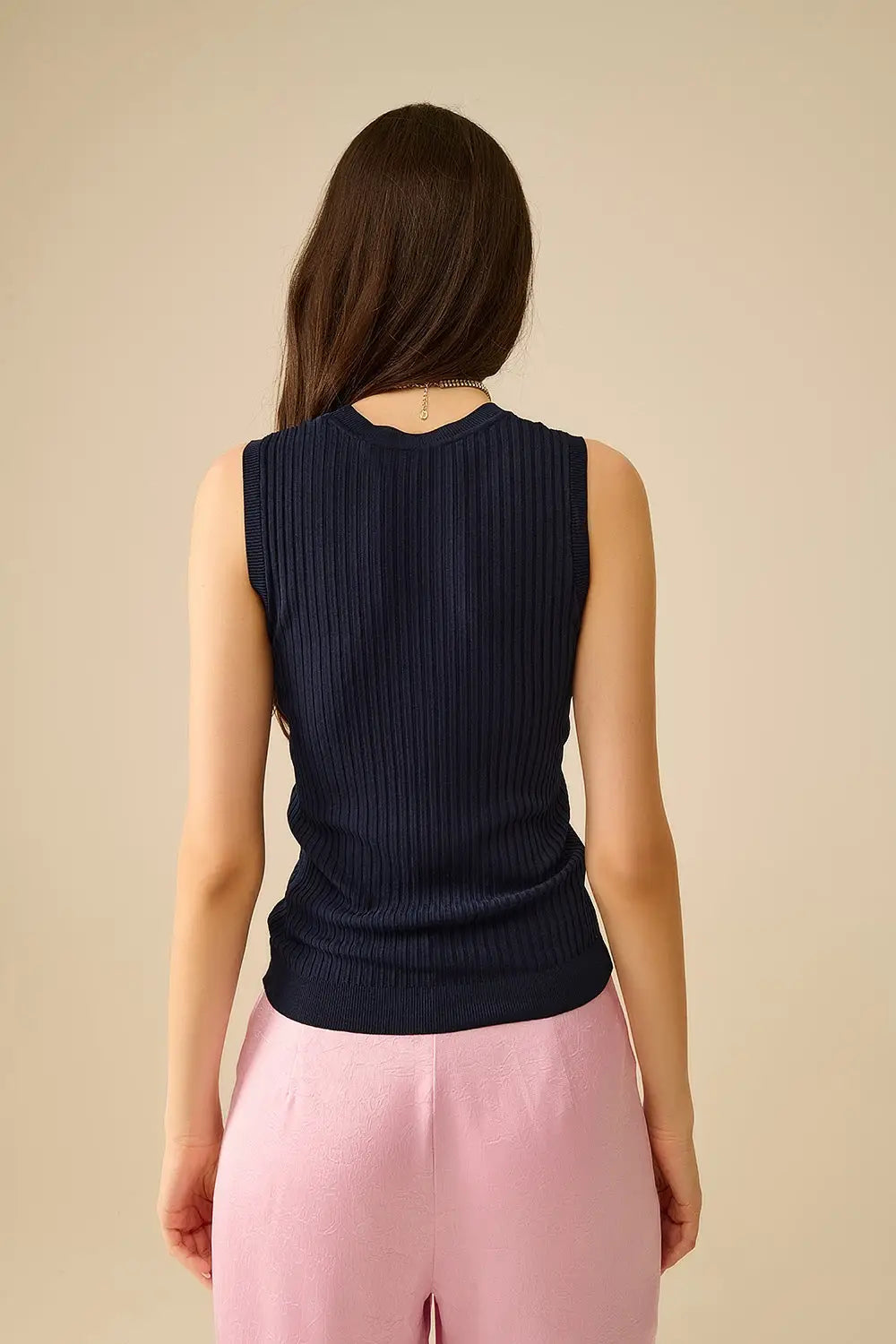 Sleeveless Ribbed knitted Top In navy - One Size / Blue - Sweaters