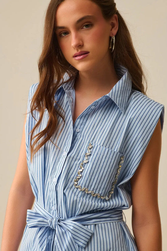 Sleeveless Shirt Dress With Belt And Embroidered Pocket - Dresses