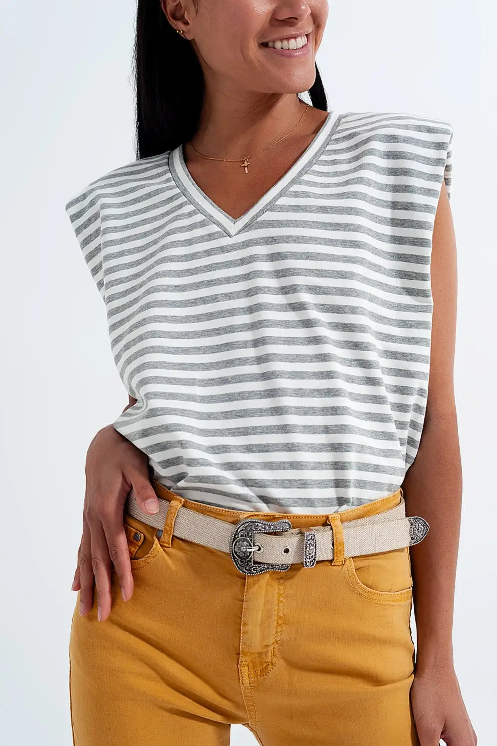 Sleeveless t shirt with shoulder pad in gray stripe - Tops
