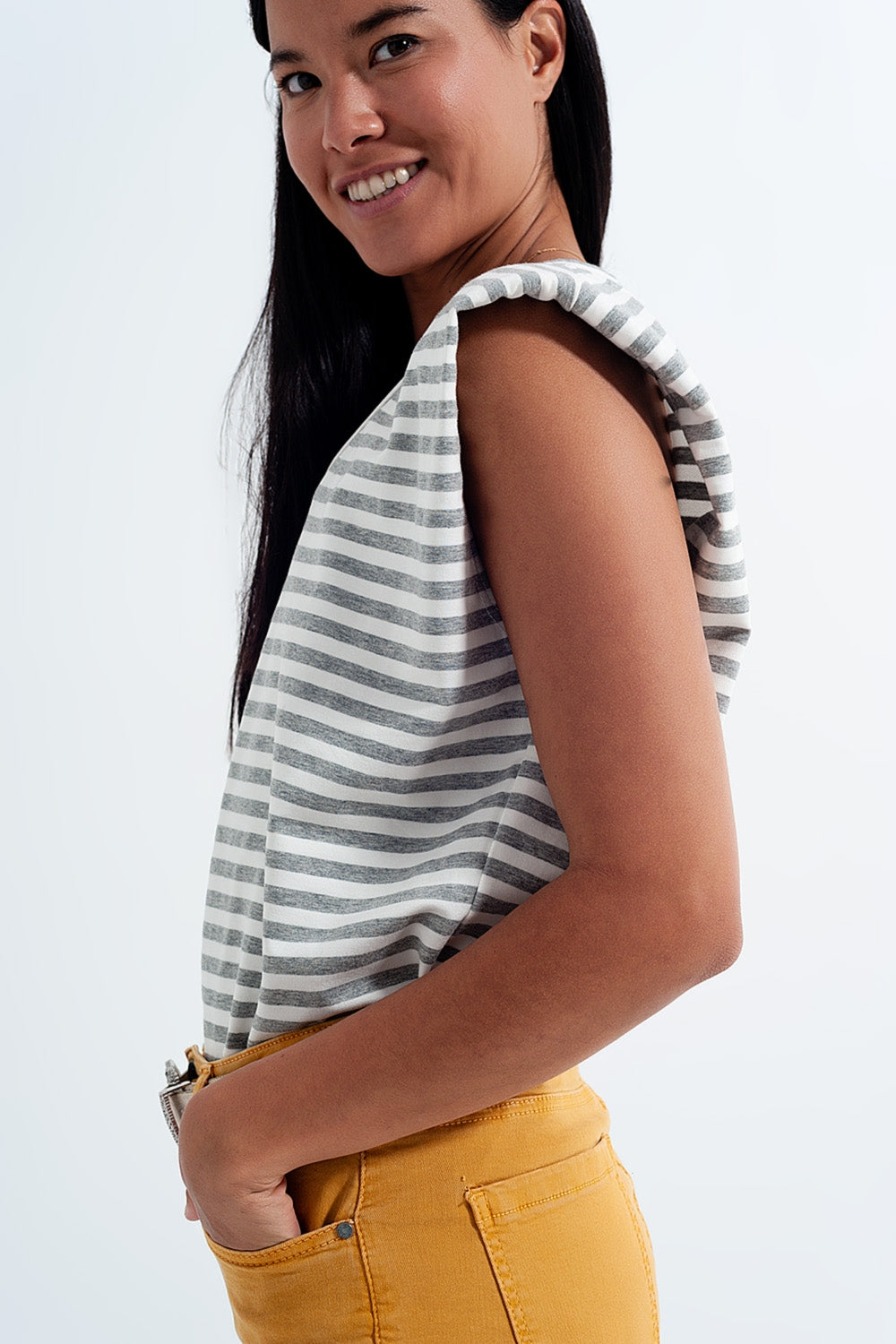 Sleeveless t shirt with shoulder pad in gray stripe