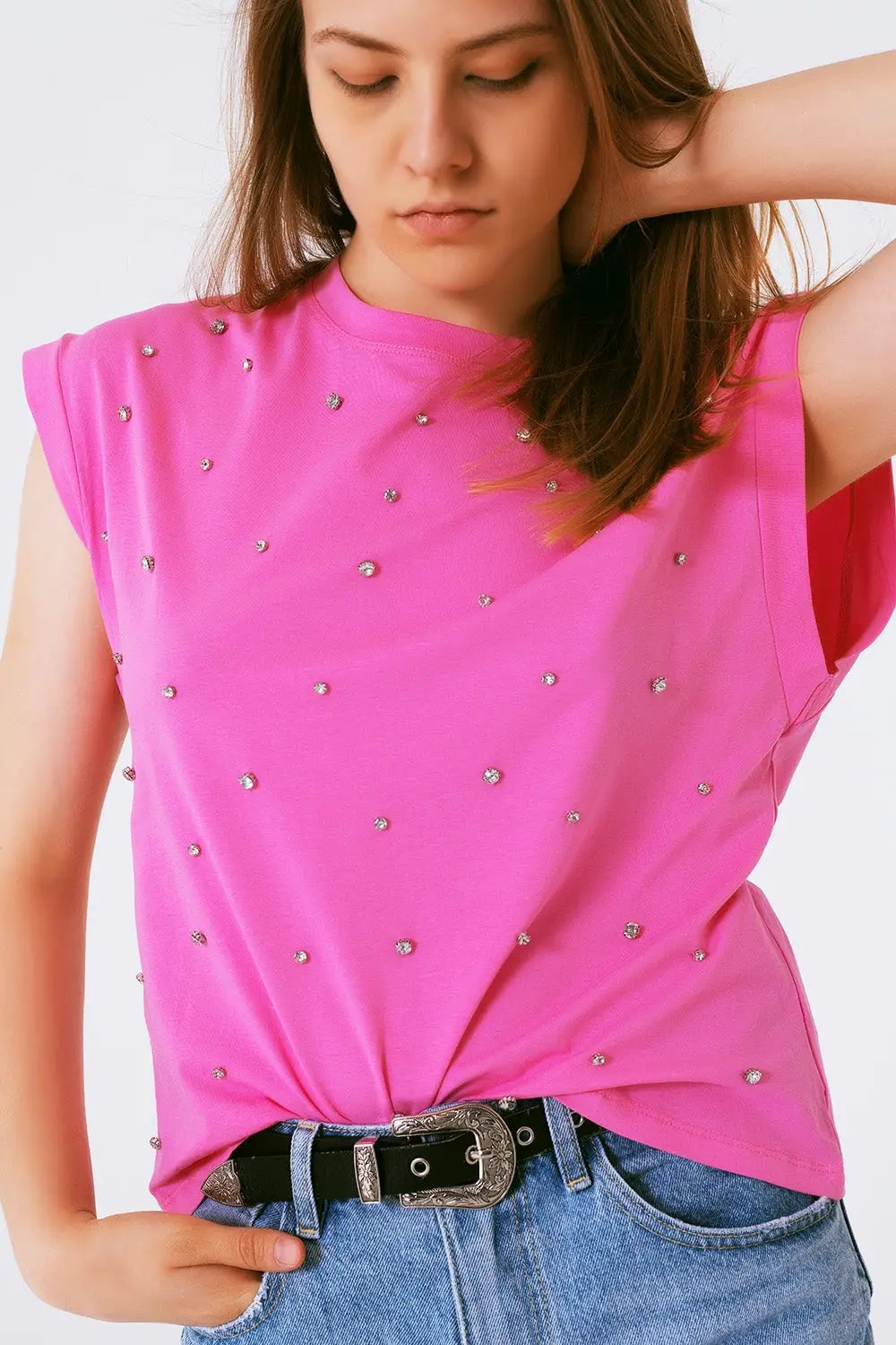 Sleevless T-shirt With Strass Detail in Pink - Tops