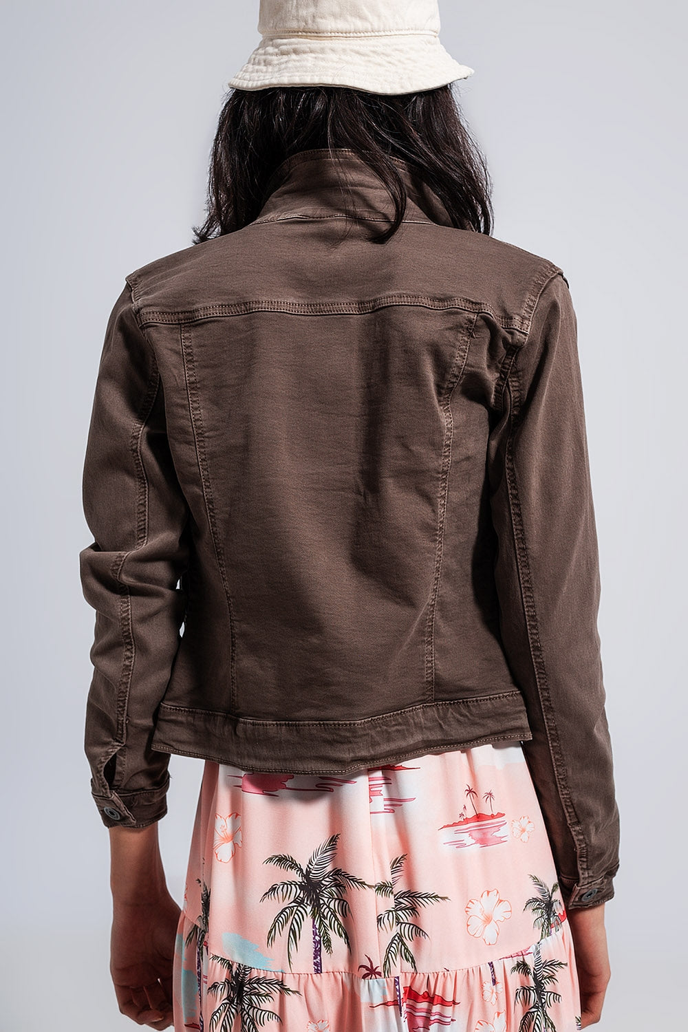 Slim denim trucker jacket in chocolate