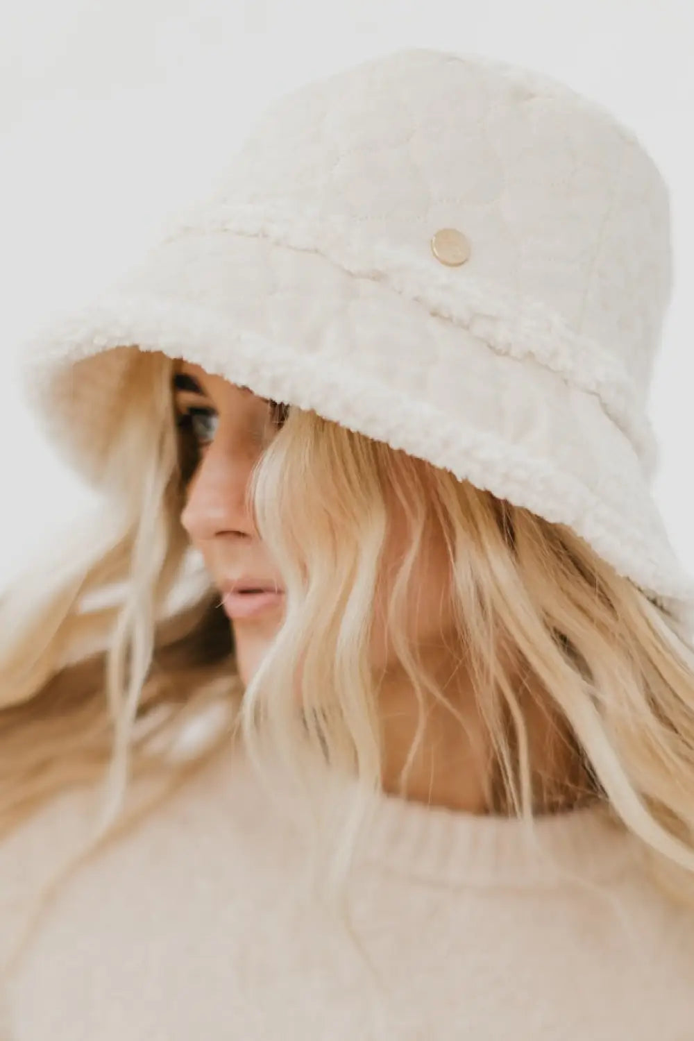 Slope Style Quilted Fur Trim Bucket Hat - Bucket Hat