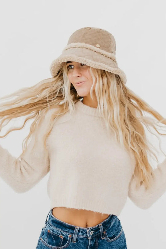 Slope Style Quilted Fur Trim Bucket Hat - Bucket Hat