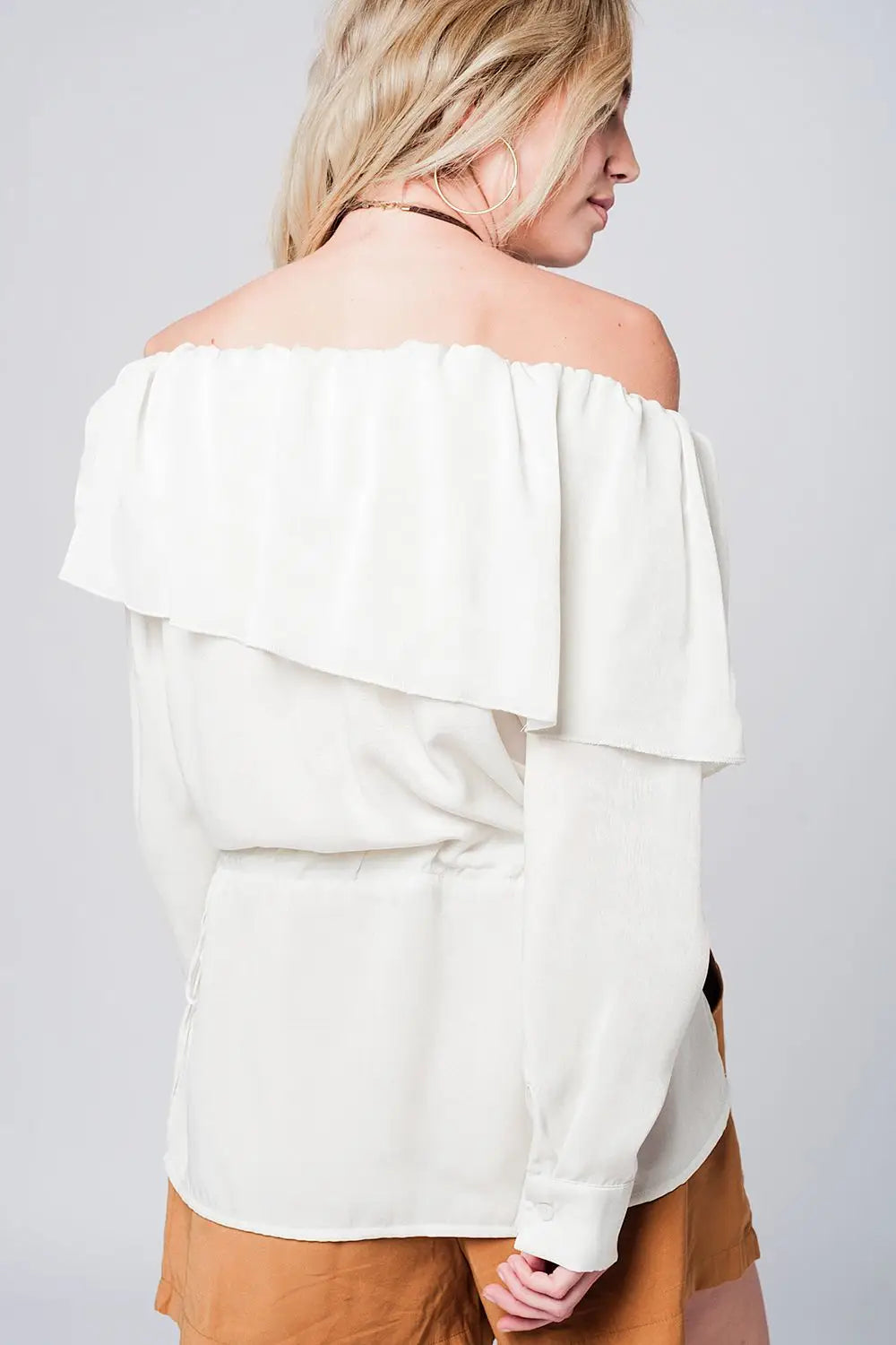 Soft beige blouse with drawstring - Shirts