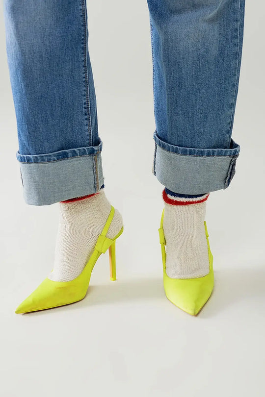 Straight Fit Cuffed Jeans with Mid Wash - Jeans