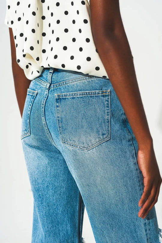 Straight jean in medium wash with rip and split hem - Jeans
