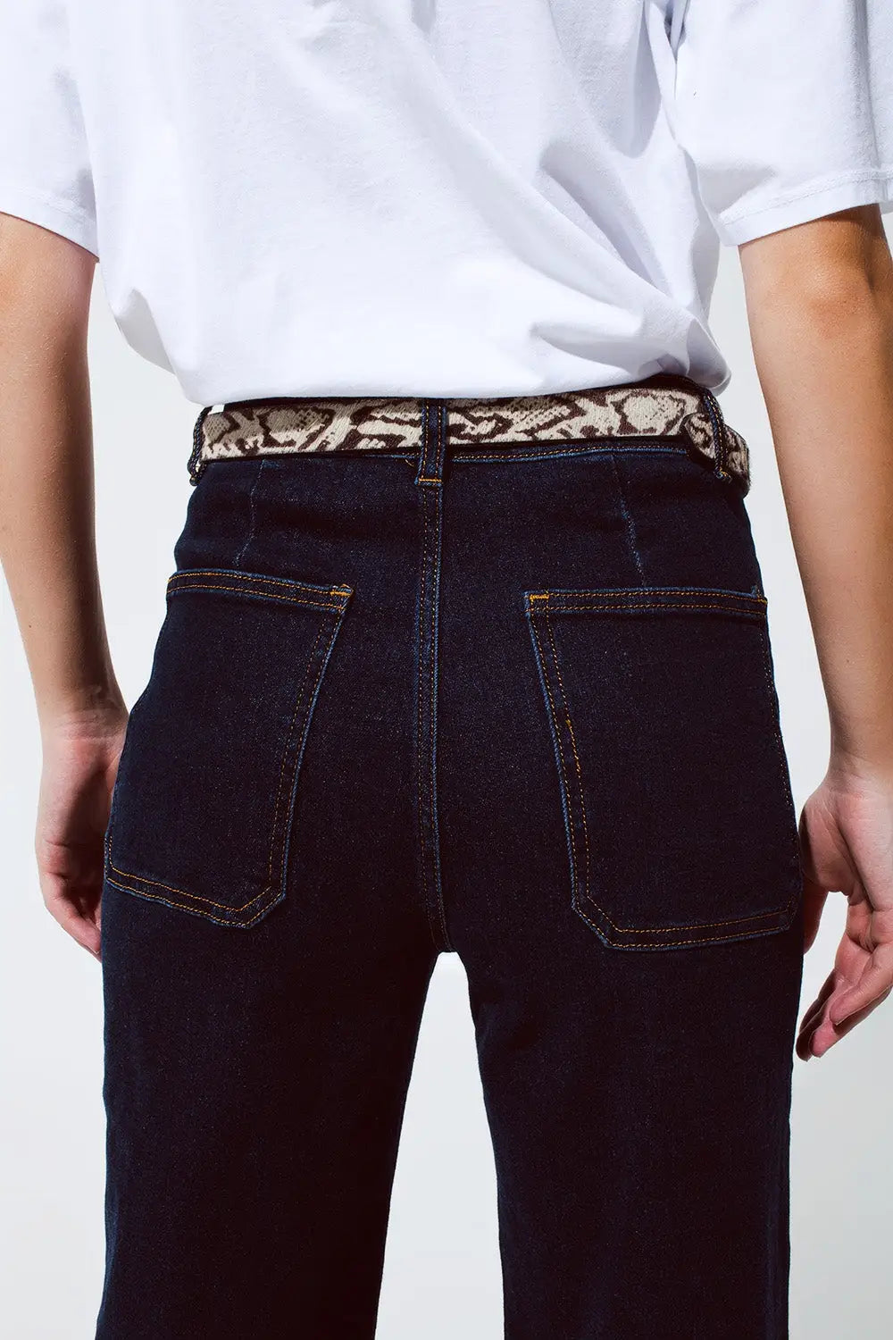 Straight Jeans With Pocket Detail In Dark Wash - Jeans