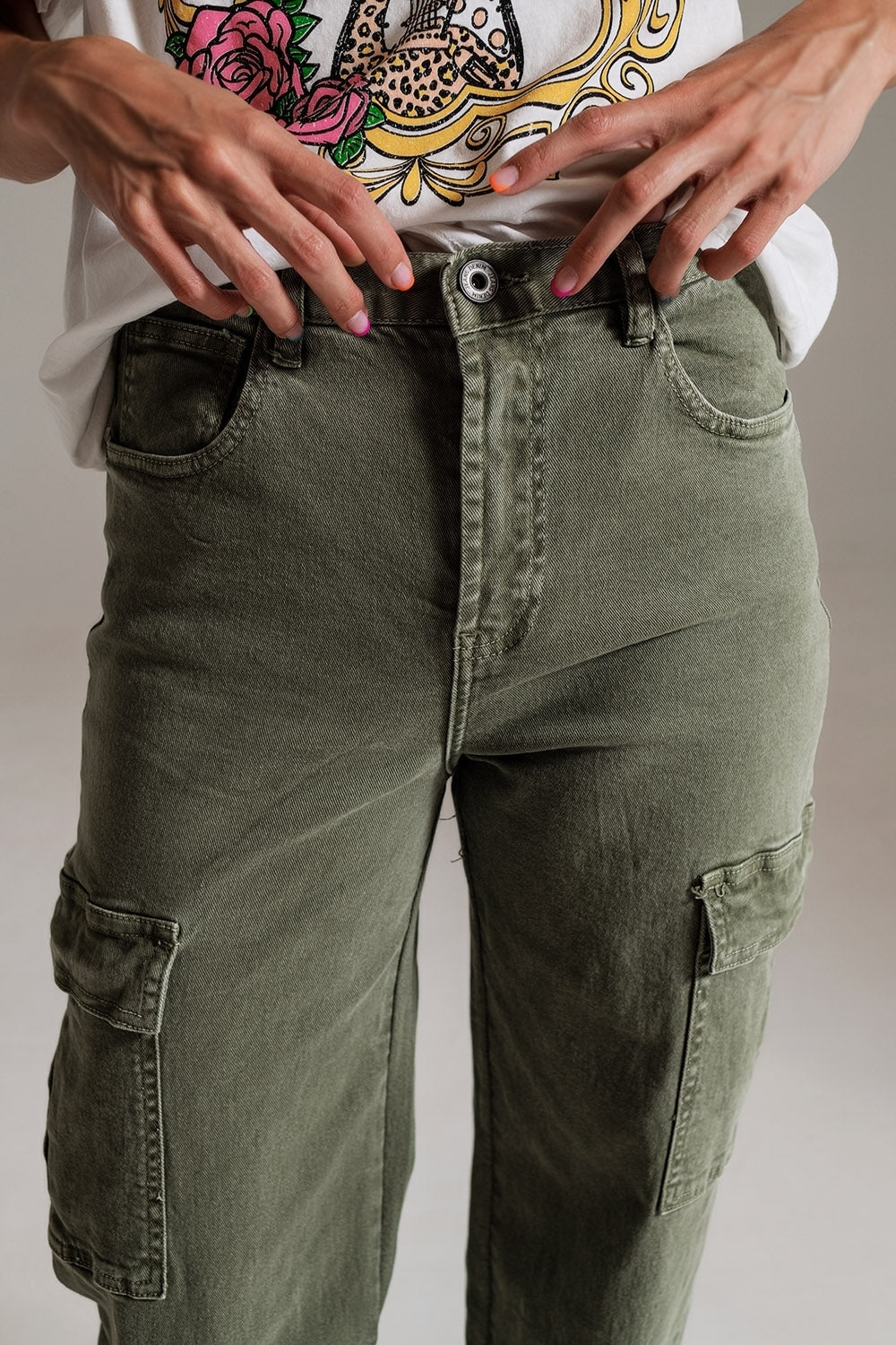 Straight Leg Cargo Jeans in Olive Green