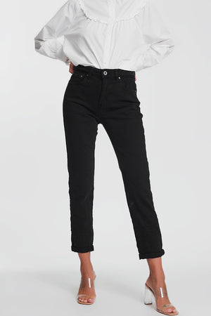 Q2 Straight leg high waisted jeans in black