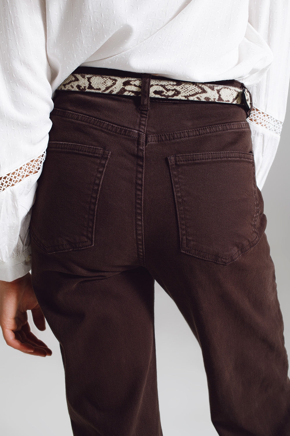 Straight Leg Jeans with Cropped Hem in Brown