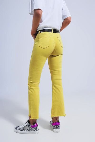 Straight Pants in yellow with wide ankles