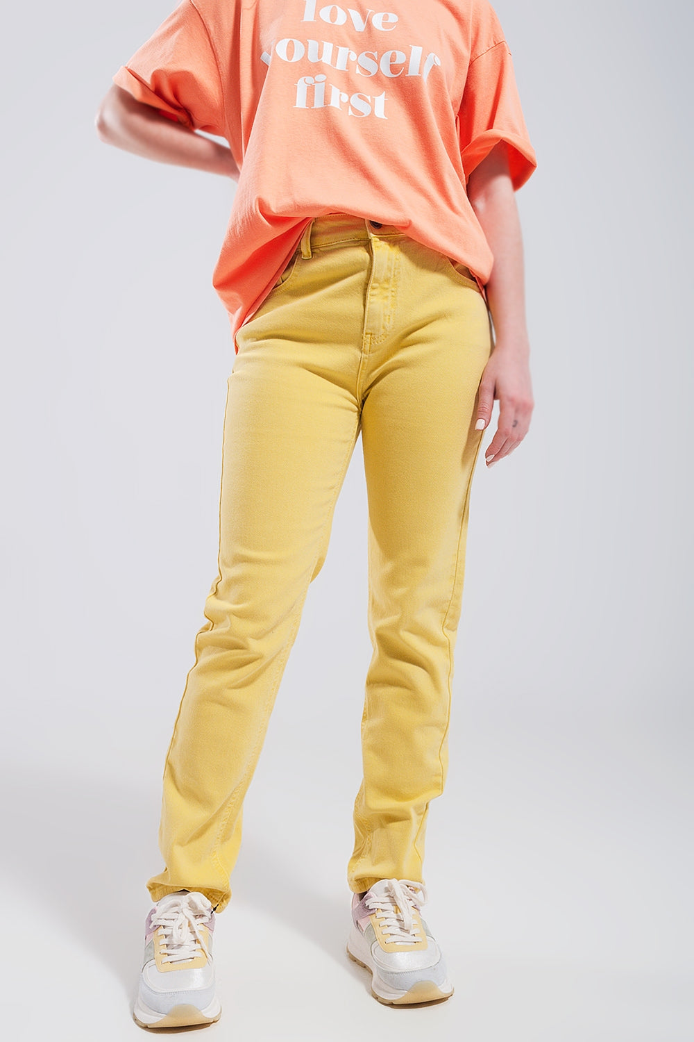 Q2 Stretch Cotton skinny jeans in yellow