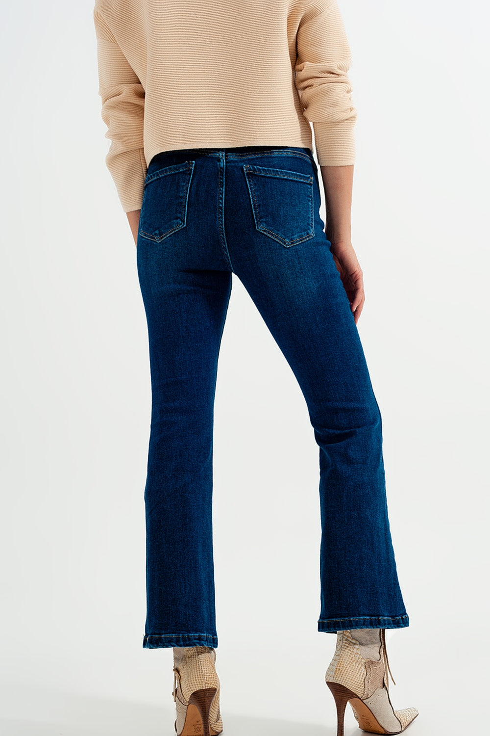 Stretch flare jeans in midwash