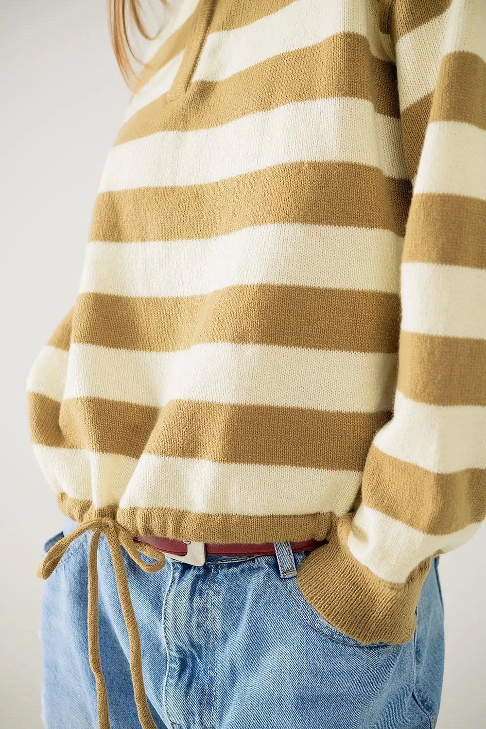 Striped beige sweater with zipper closure - Sweaters