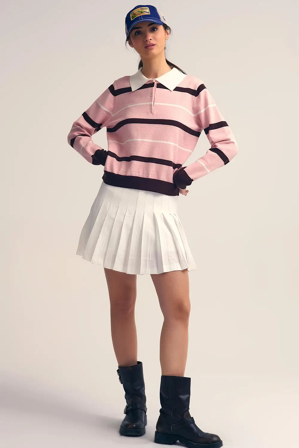 Q2 Striped Knit Polo Sweater in pink with white Collar