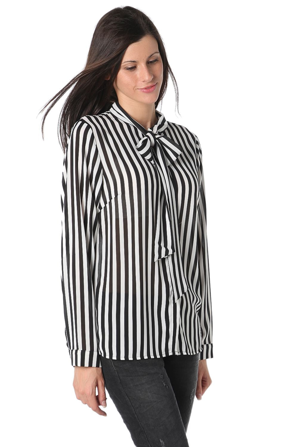 Q2 Striped tie front chifon long sleeve shirt