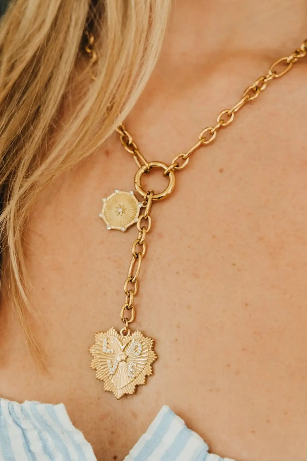 Sunburst Heart Love Pendant Necklace - WATERPROOF - Necklace