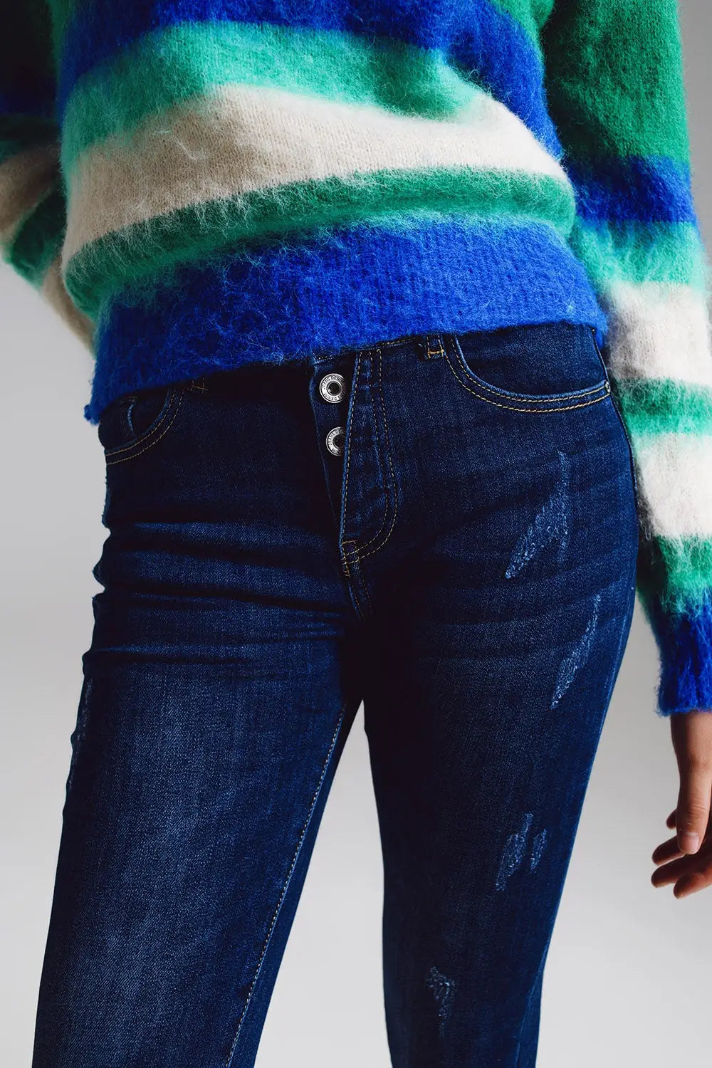 Super skinny jeans avec boutons de fermeture visibles à l’avant en bleu délavé moyen - Pantalons
