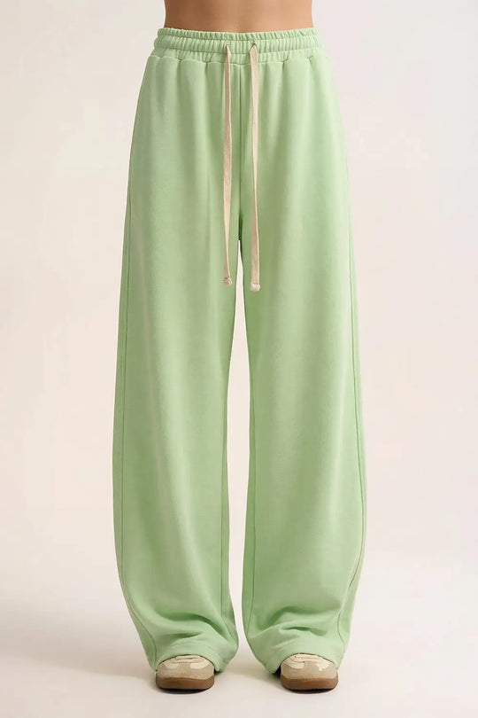 Q2 Super-Soft Knit Jogger Pants in green with Drawstring Waist