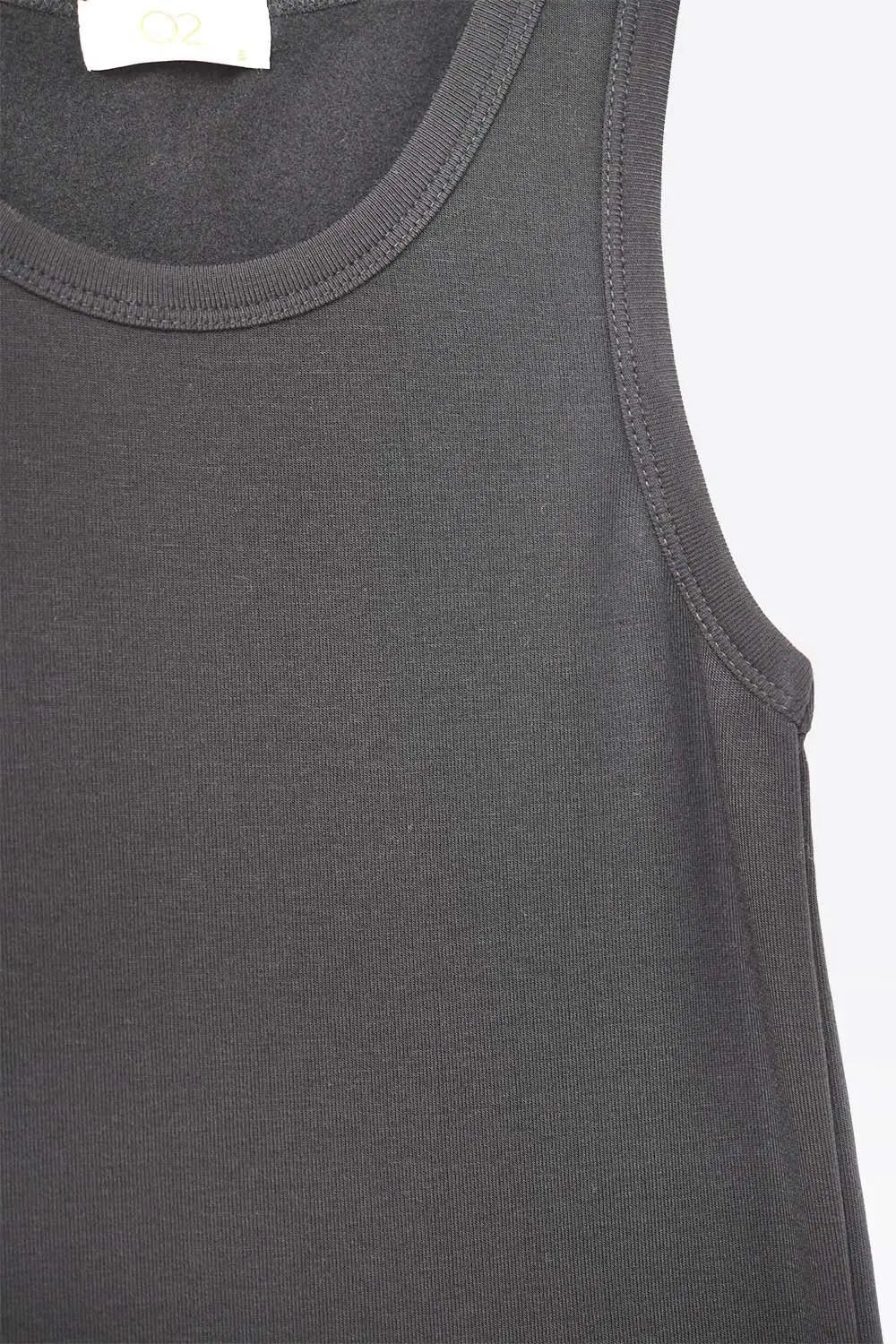 Super Soft Knitted Basic Tank in black - Tops