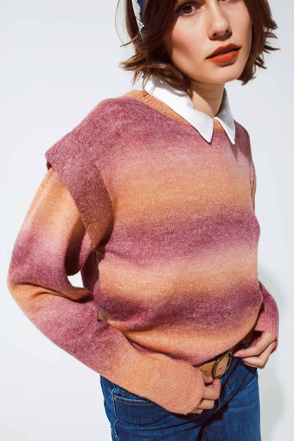 Sweater in orange and red ombre design with round neck and sleeve details - Sweaters