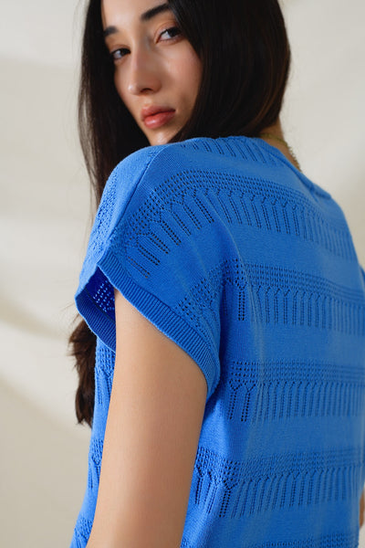 Sweatshirt In Blue With Lace Design and Short sleeves