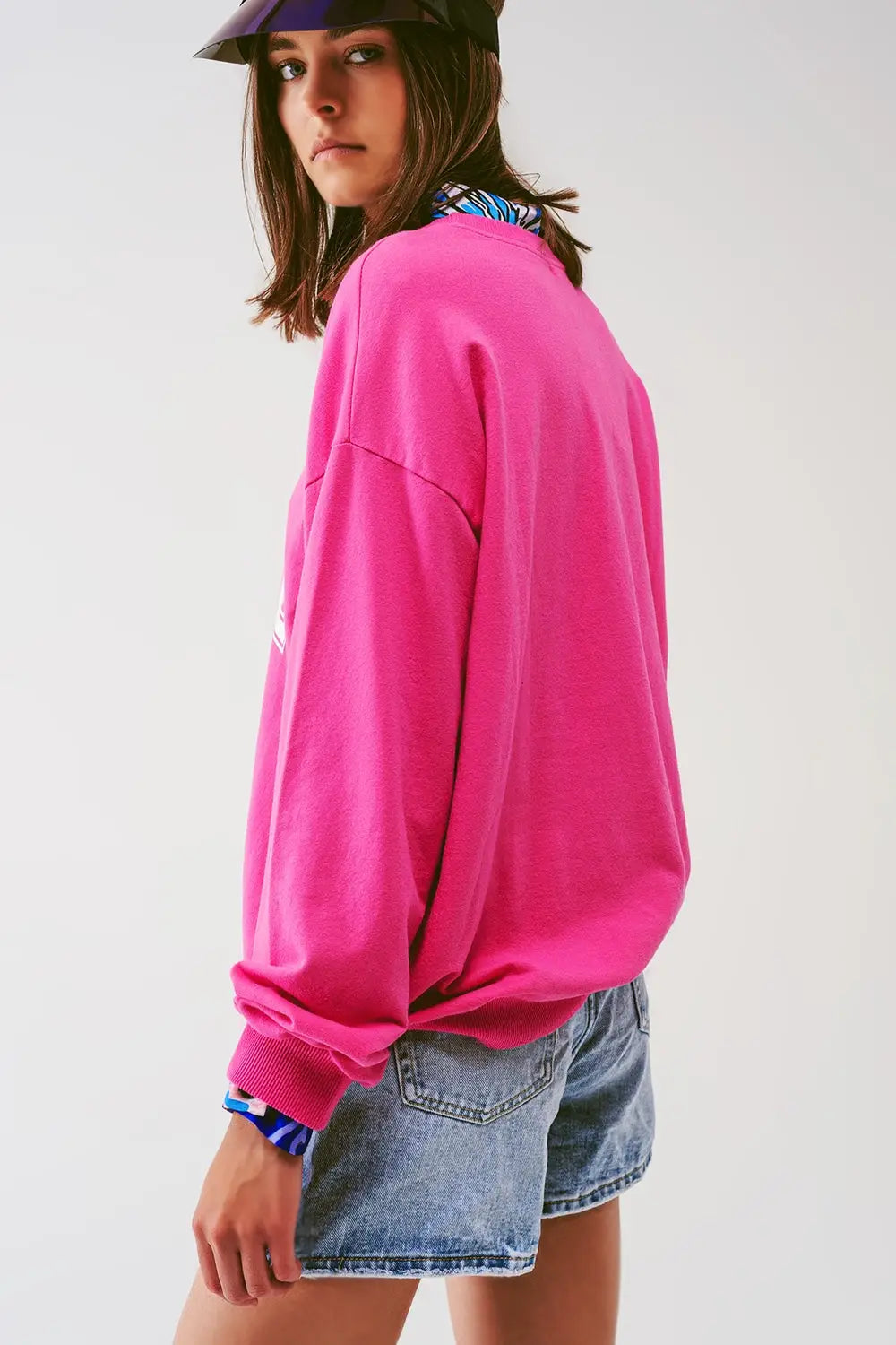 Sweatshirt with Los Angeles 77 Text in Pink - One Size / Fuchsia - Sweaters