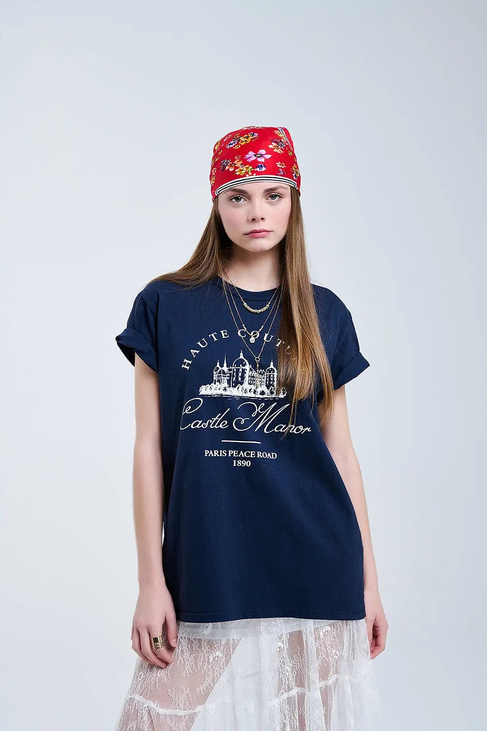 Q2 T Shirt bleu foncé avec motif Castle Manor