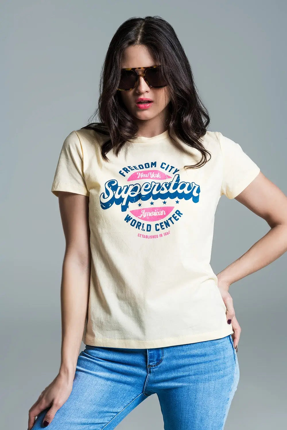 Q2 T-shirt imprimé superstar jaune