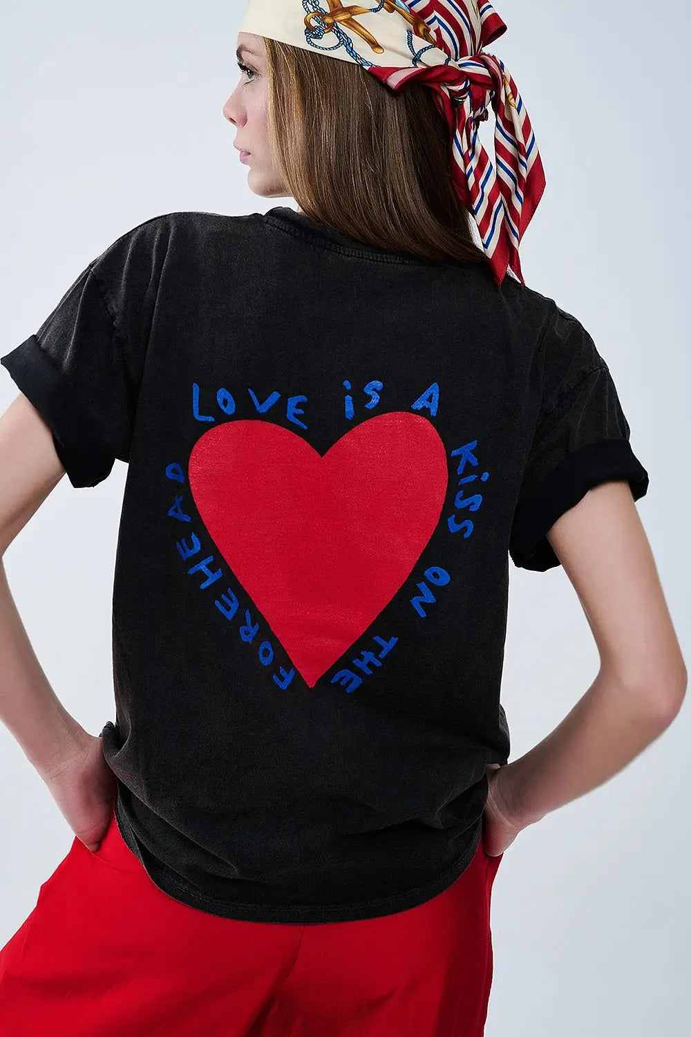 T-shirt noir orné d’un motif en forme de cœur sur le devant et dans le dos - One Size / Negro - Tops