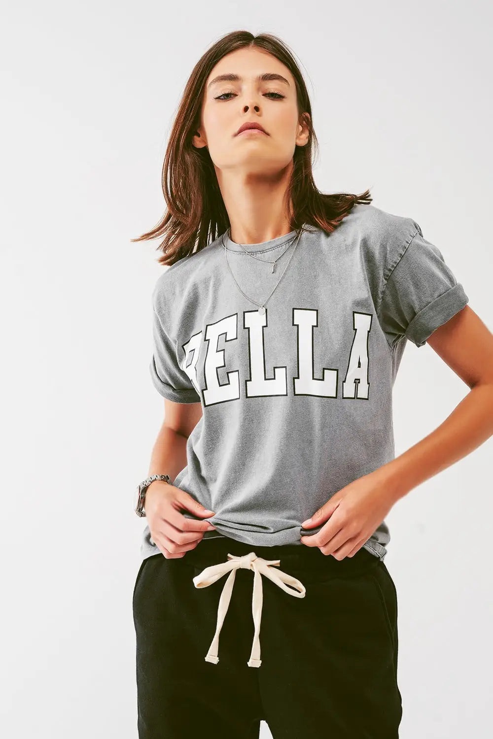 T-Shirt with Bella Text in Grey - One Size / Grey - Tops