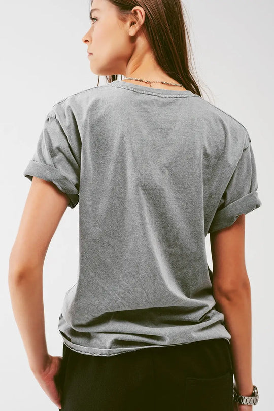 T-Shirt with Bella Text in Grey - One Size / Grey - Tops