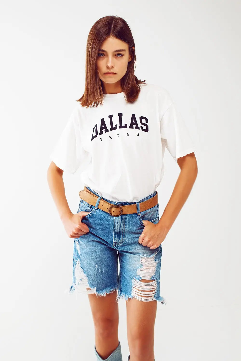 T Shirt with Dallas Texas Text in White - One Size / White - Tops