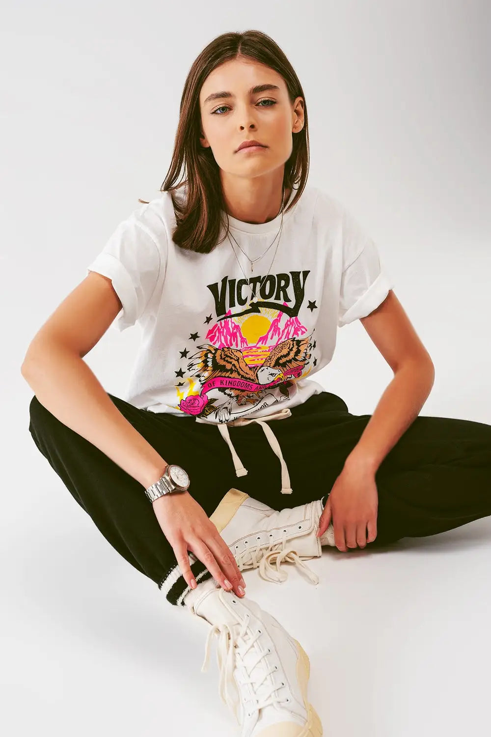 T-Shirt with Victory text in grayish White - One Size / White - Tops