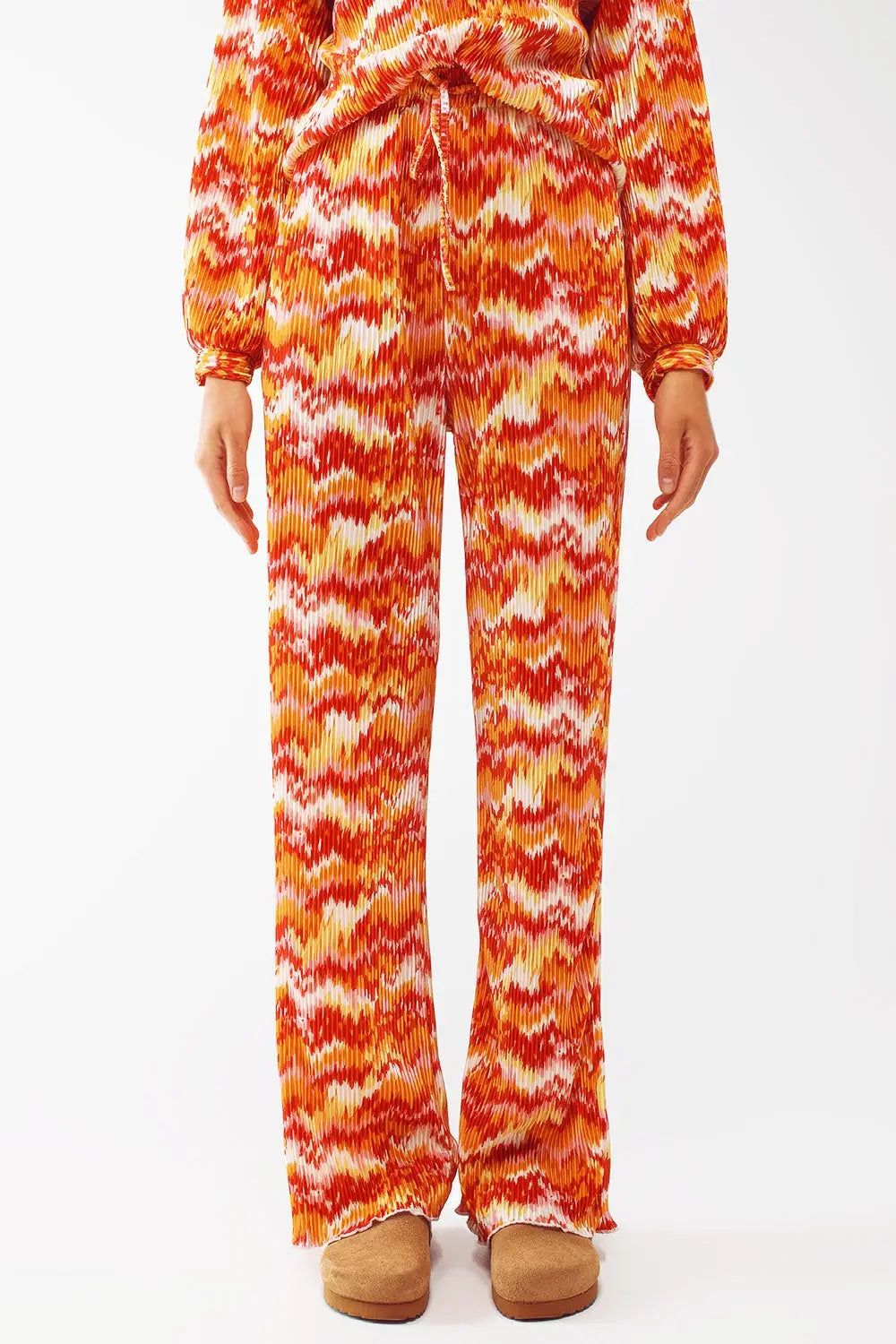 Textured Straight Leg Pants in Abstract Print - Pants