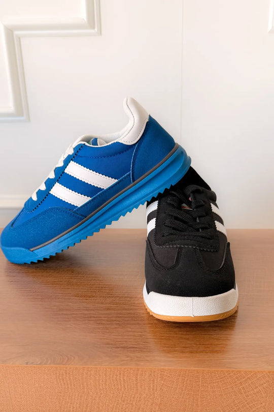 Tokyo Dual Stripe Sneakers in Black - 120 Sneakers