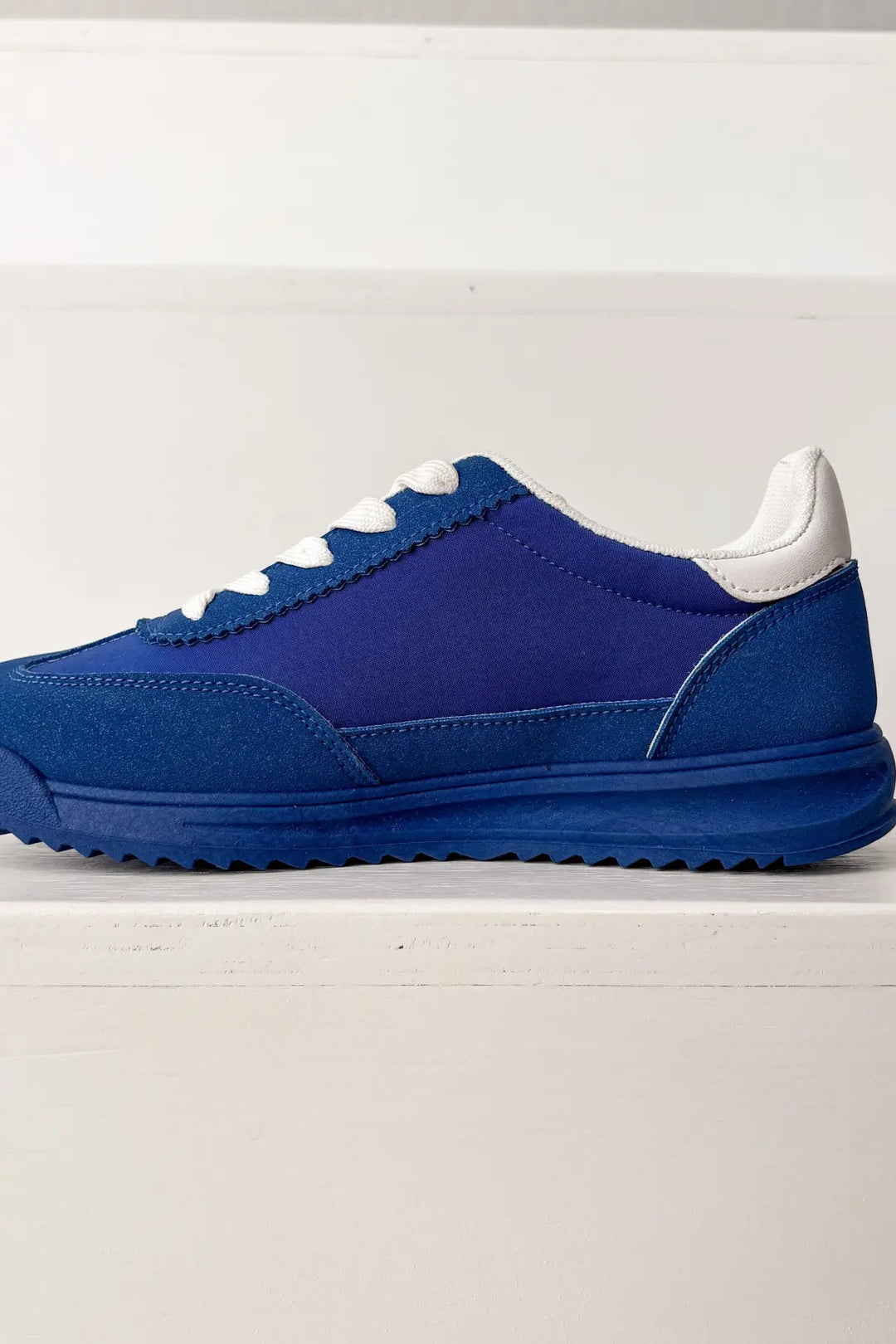 Tokyo Dual Stripe Sneakers in Blue - 120 Sneakers