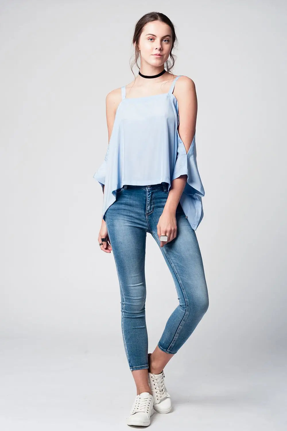 Top bleu aux épaules dénudées - Tee-Shirt