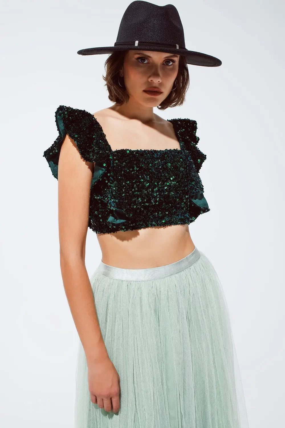 Top croisé à paillettes en vert avec larges bretelles - Tops