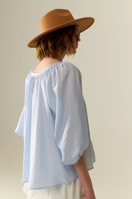 Top en chiffon bleu bébé avec manches bouffantes - Tee-Shirt