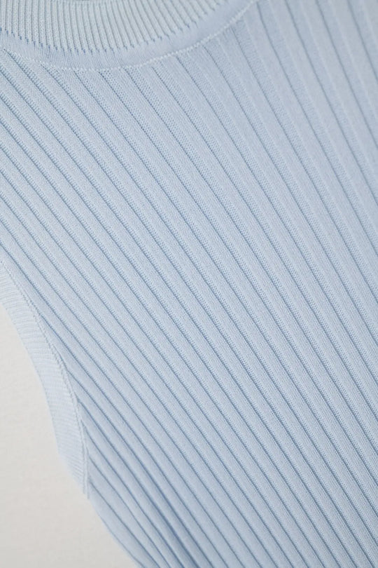 Top en maille côtelée sans manches bleu bébé - One Size / bleu - Pulls