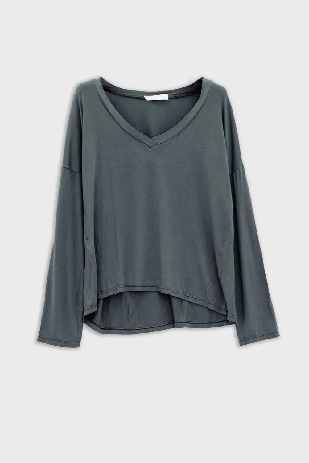 Q2 Top gris à manches longues et col en V en modal